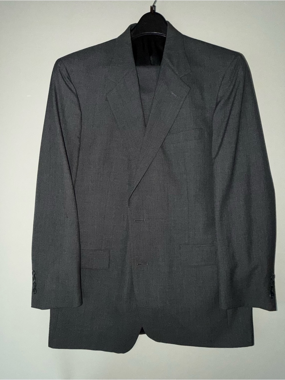 Title 420: Barrington Gray 100% Worsted Wool Suit 34R 35x31